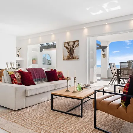 Lejlighed Casa Picasso Ref #112 *